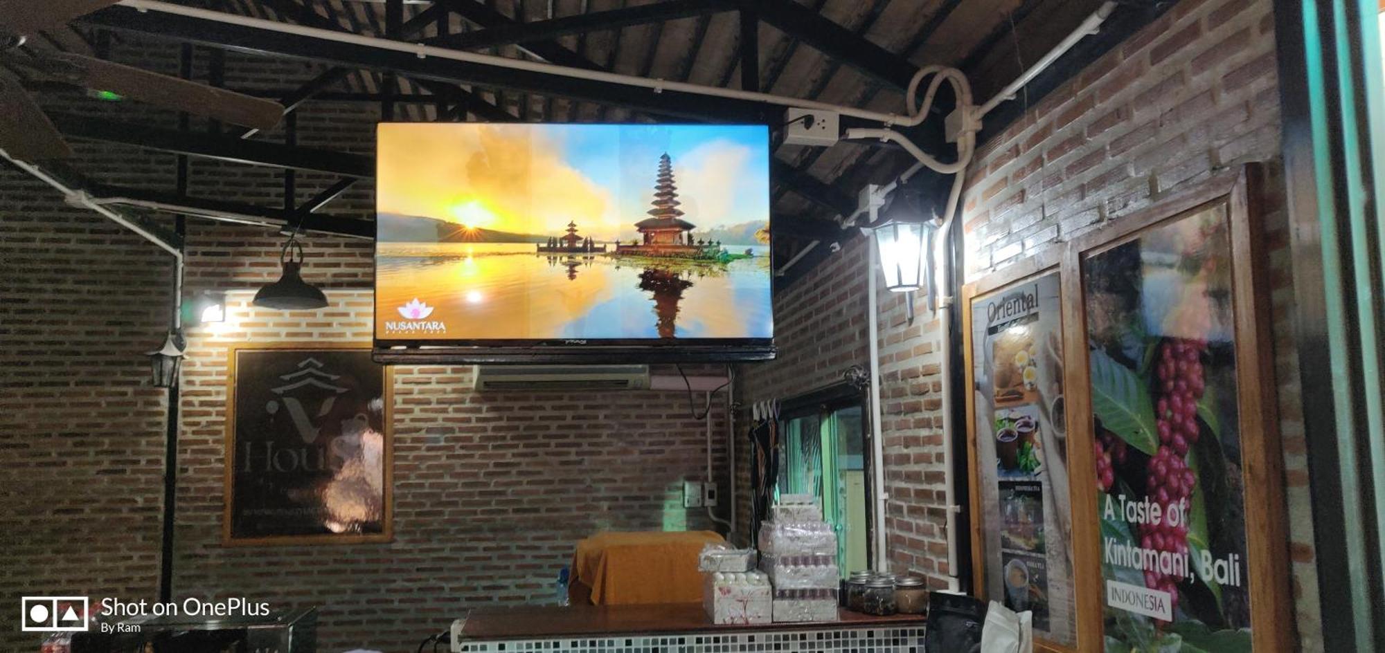 V House Hotel Ayutthaya Eksteriør billede