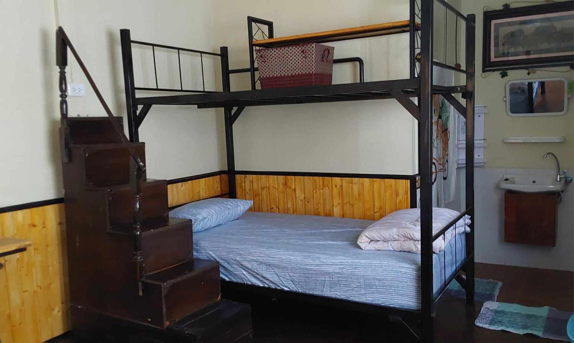 V House Hotel Ayutthaya Eksteriør billede